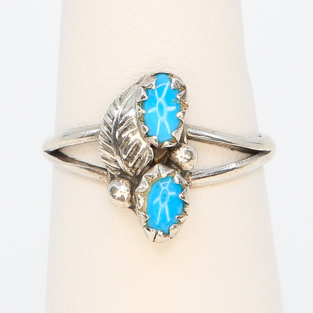 Vintage Native American Sterling Silver Turquoise Cabochons With Leaf Ring 1970s